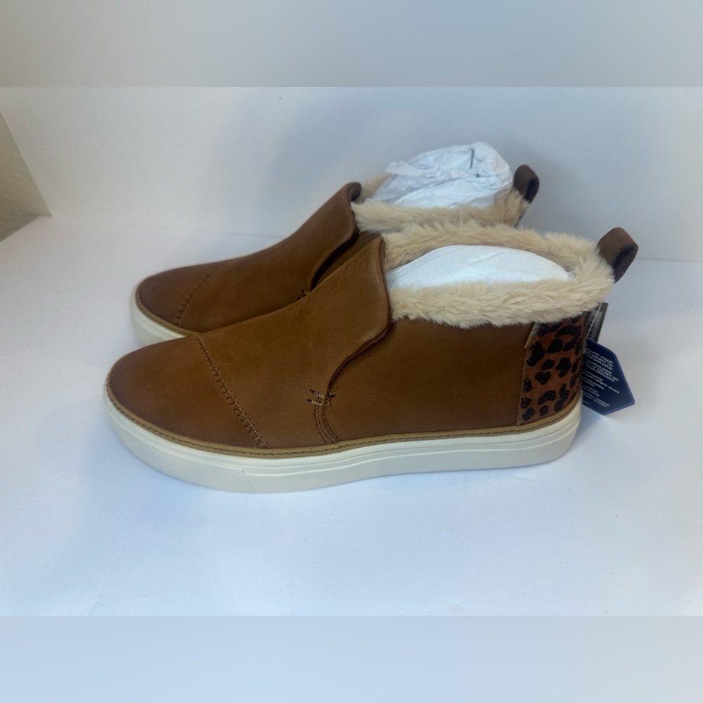 Toms Brown Fur-Lined Slip-On Sneakers